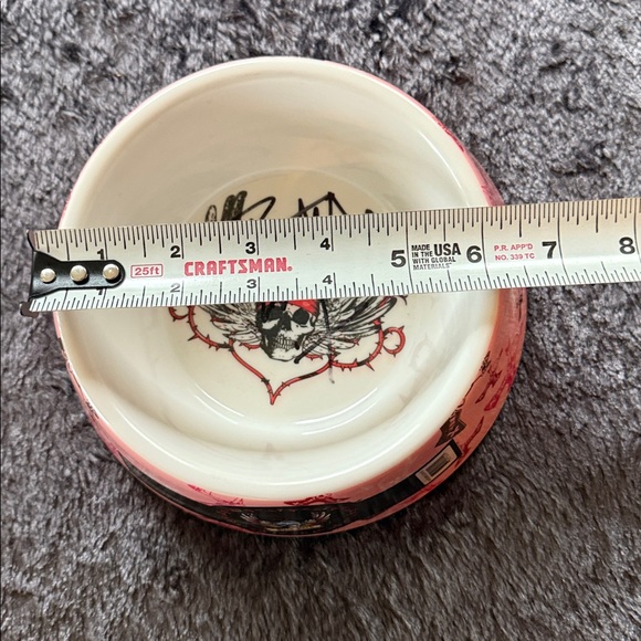 Autographed Bret Michaels ‘Pets Rock’ pink dog bowl - Picture 7 of 8